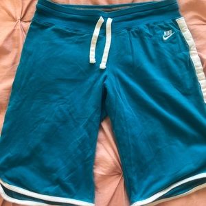 Nike child’s bermuda shorts